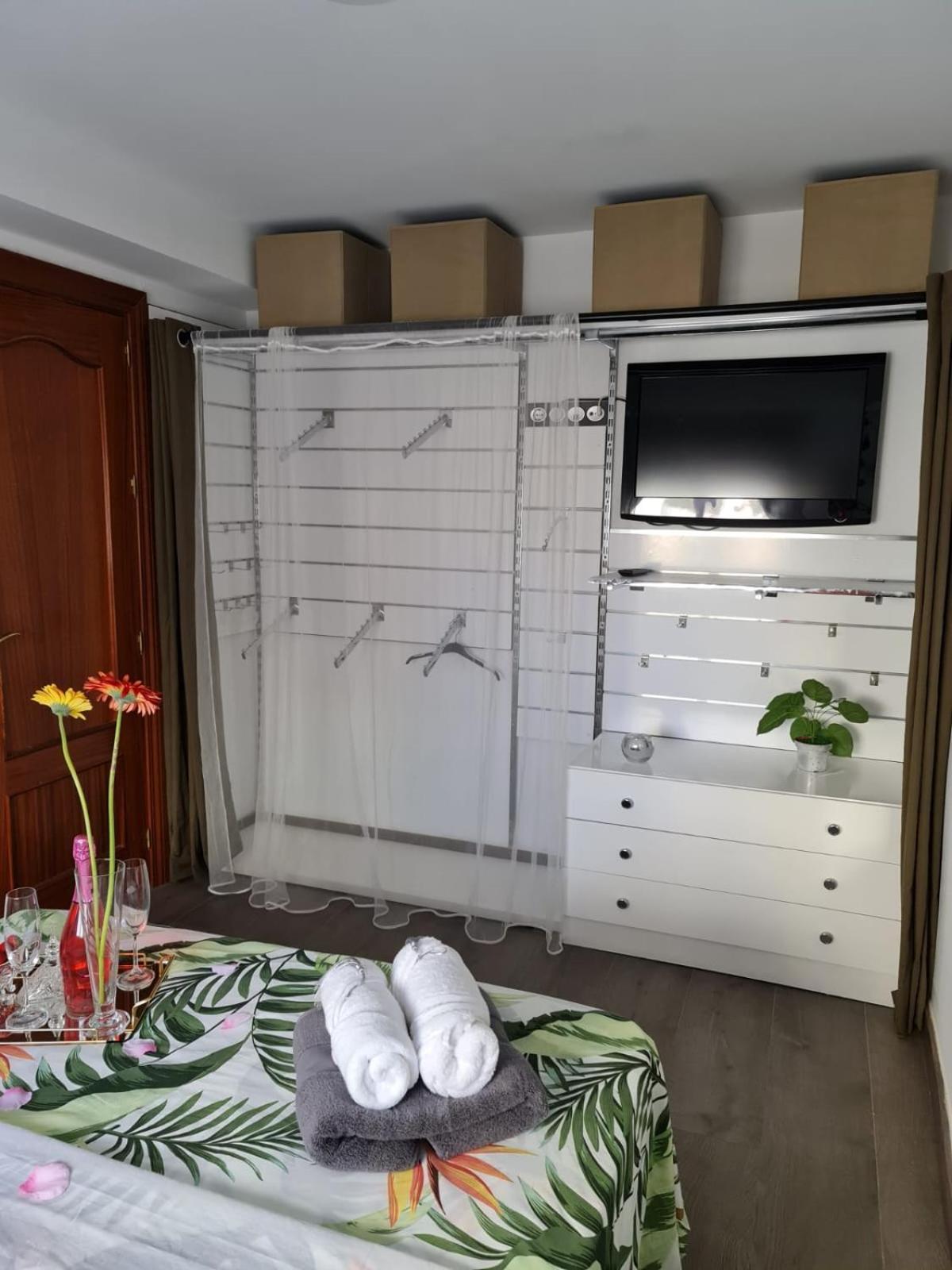 Casa Ramirez Apartment Малага Екстериор снимка